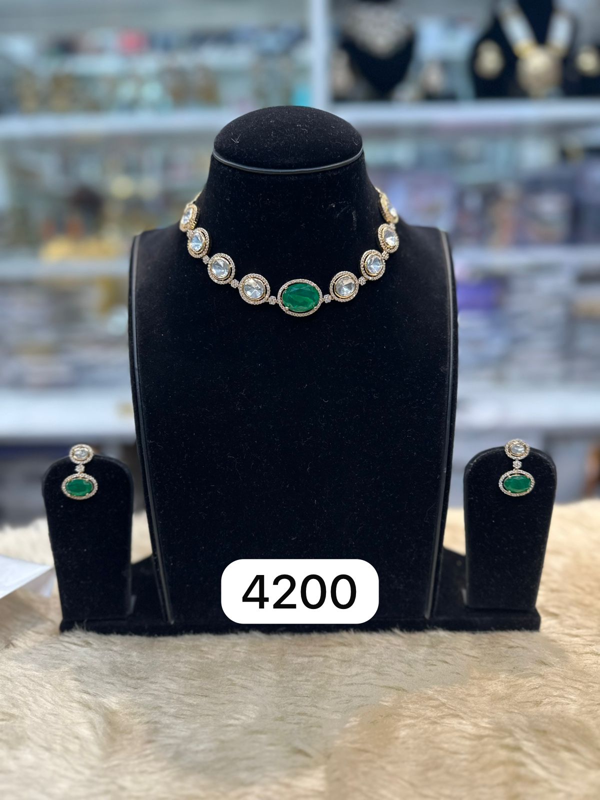 Real look ac kundan set with green colour