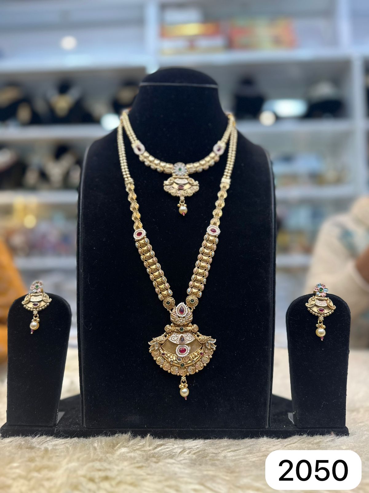 Traditional Golden Jewellery Set – Long Short Mina Kari Combo Design