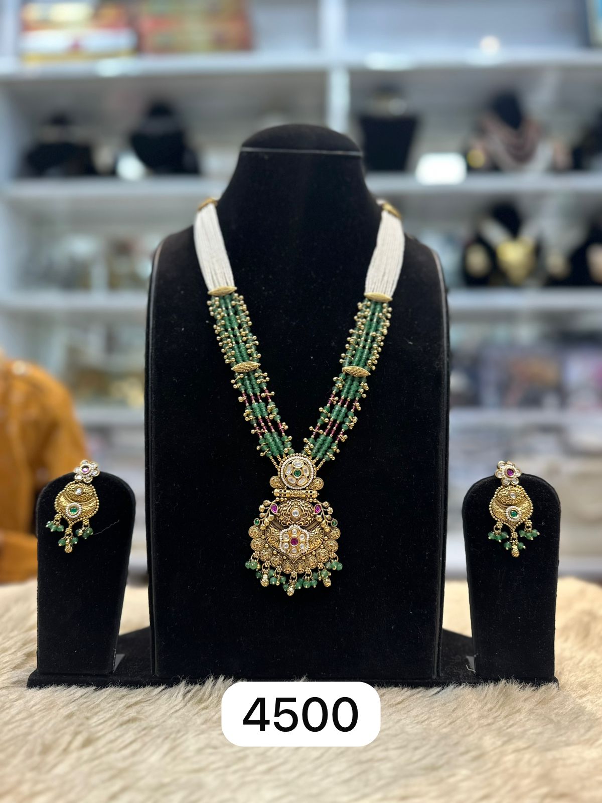 Real Look Traditional Antique Tanish Mint Green Set