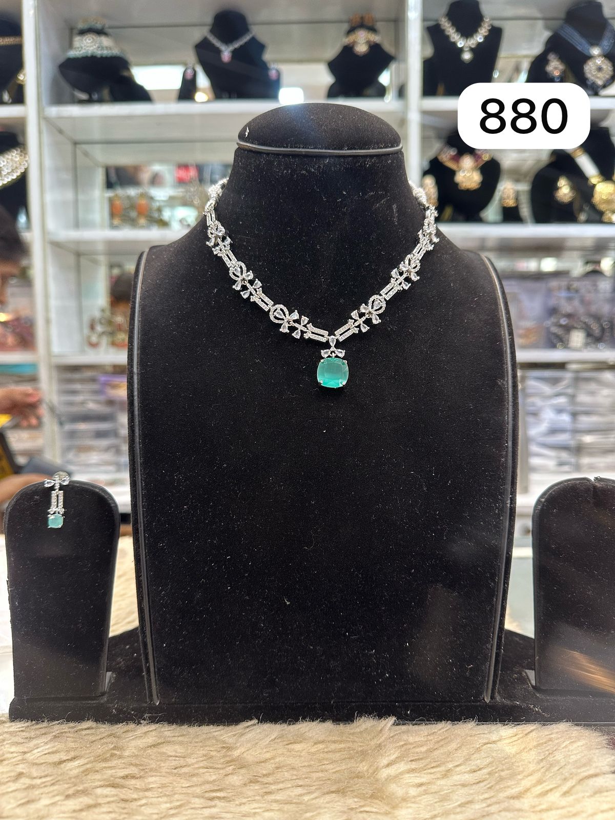 Mint Green Diamond Look Necklace Set – Elegant & Fresh Finish