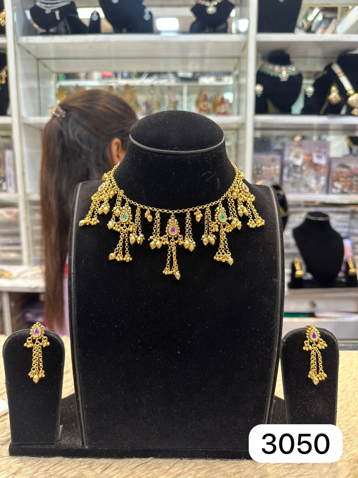 Tanish Polish Ruby Green Jewellery Set