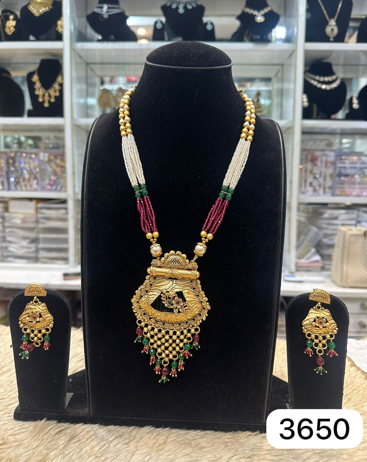 Gold Finish Green Ruby Pendant Set – Elegant Look