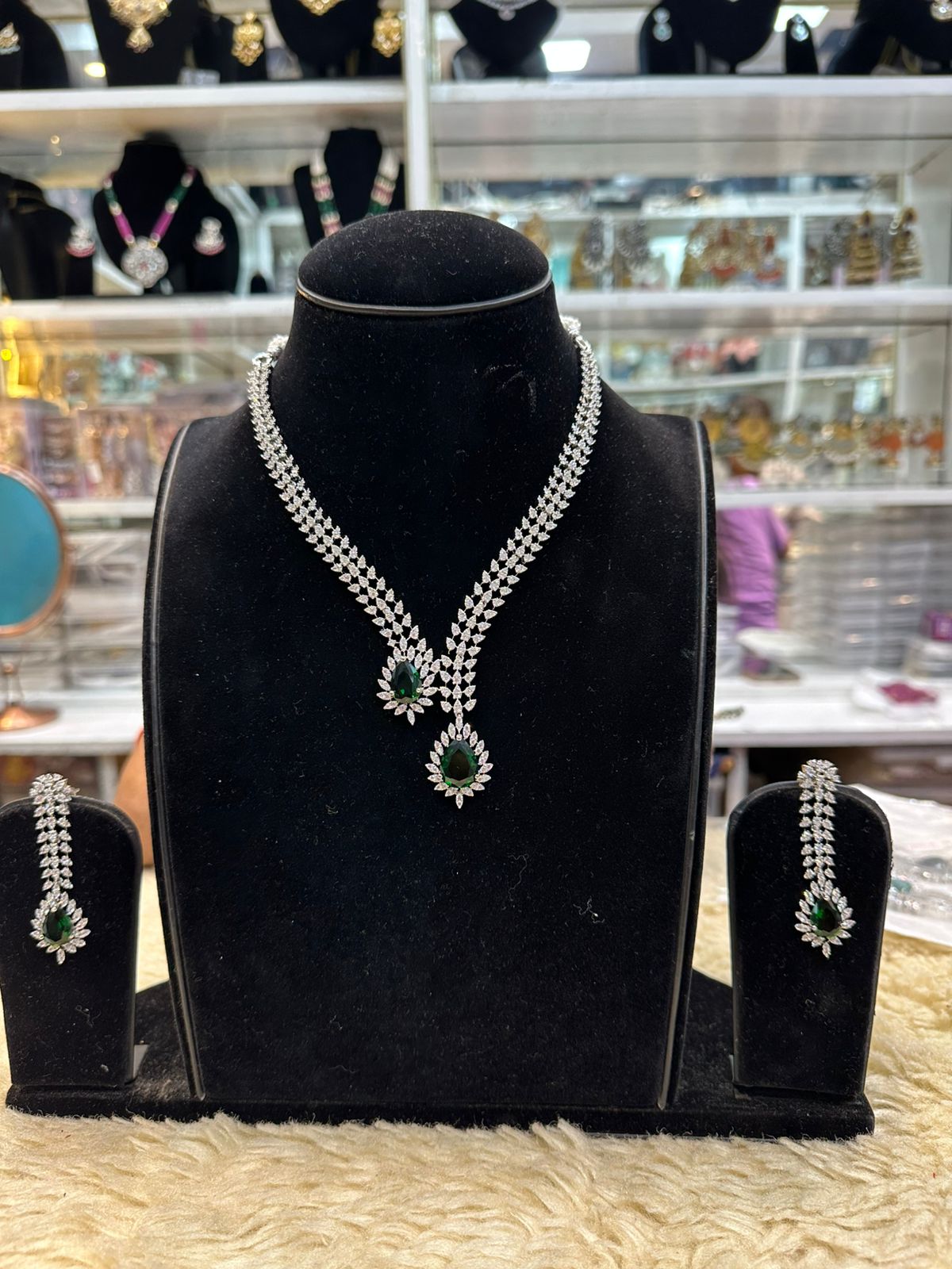 Silver & Emerald Green Set – Real Diamond Finish Look