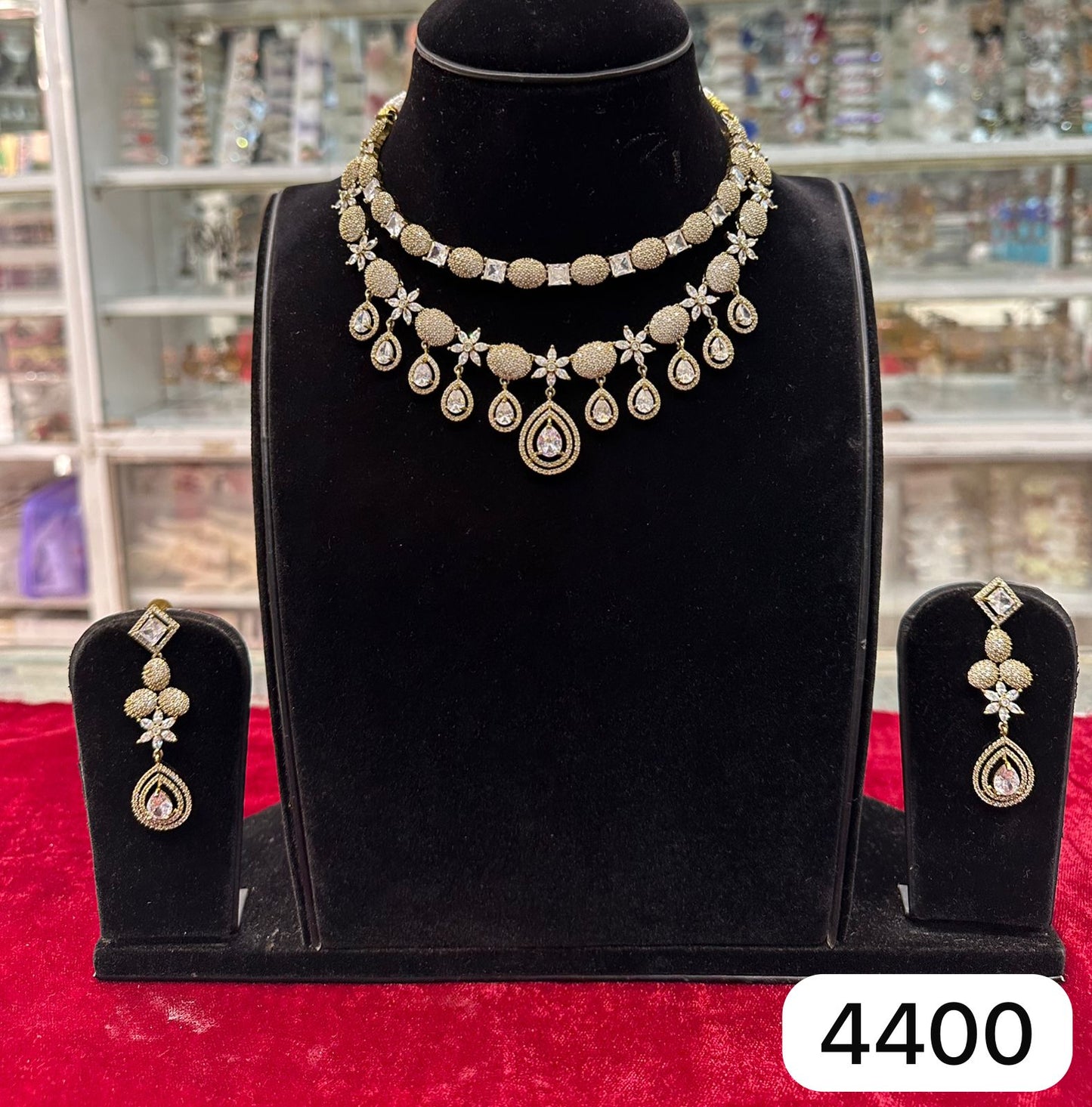 Royal Double Layer Moissanite Gold Finish Set