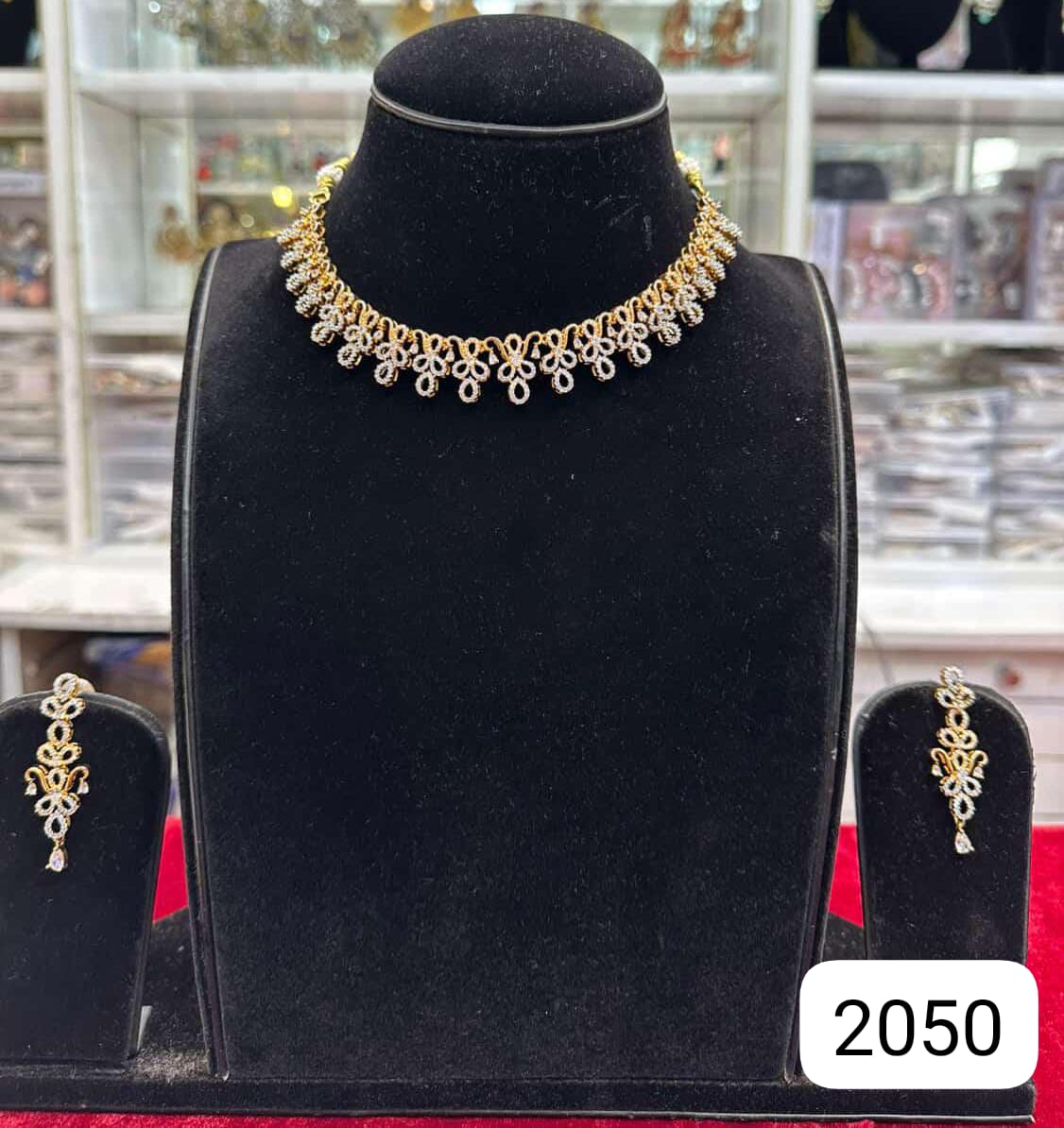 Real Look Two-Tone Spark Diamond Set