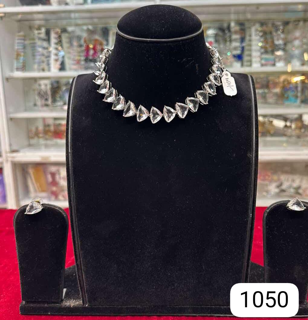 Silver Spark Real Look Diamond Set