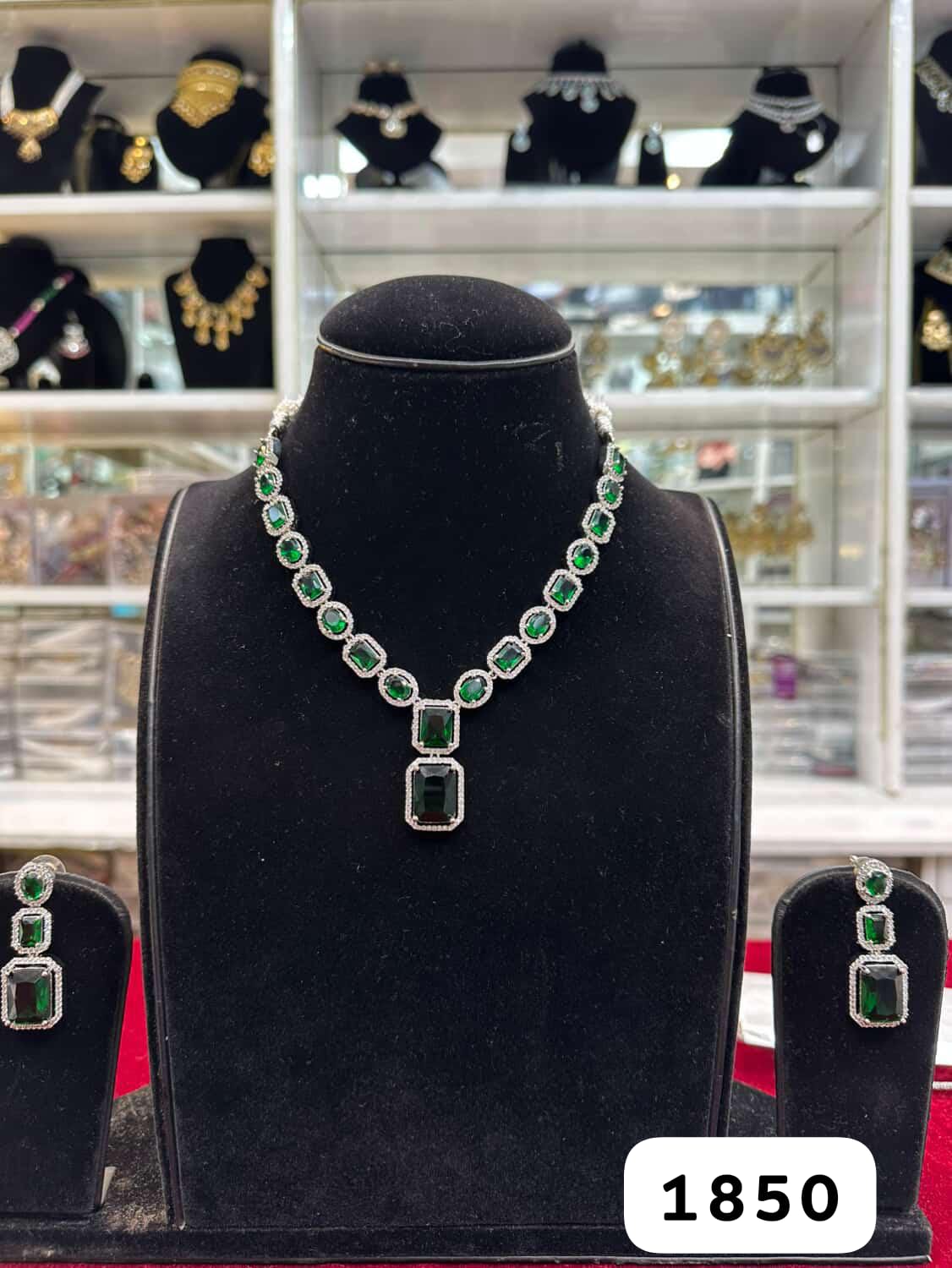 Royal Green Diamond Look Set