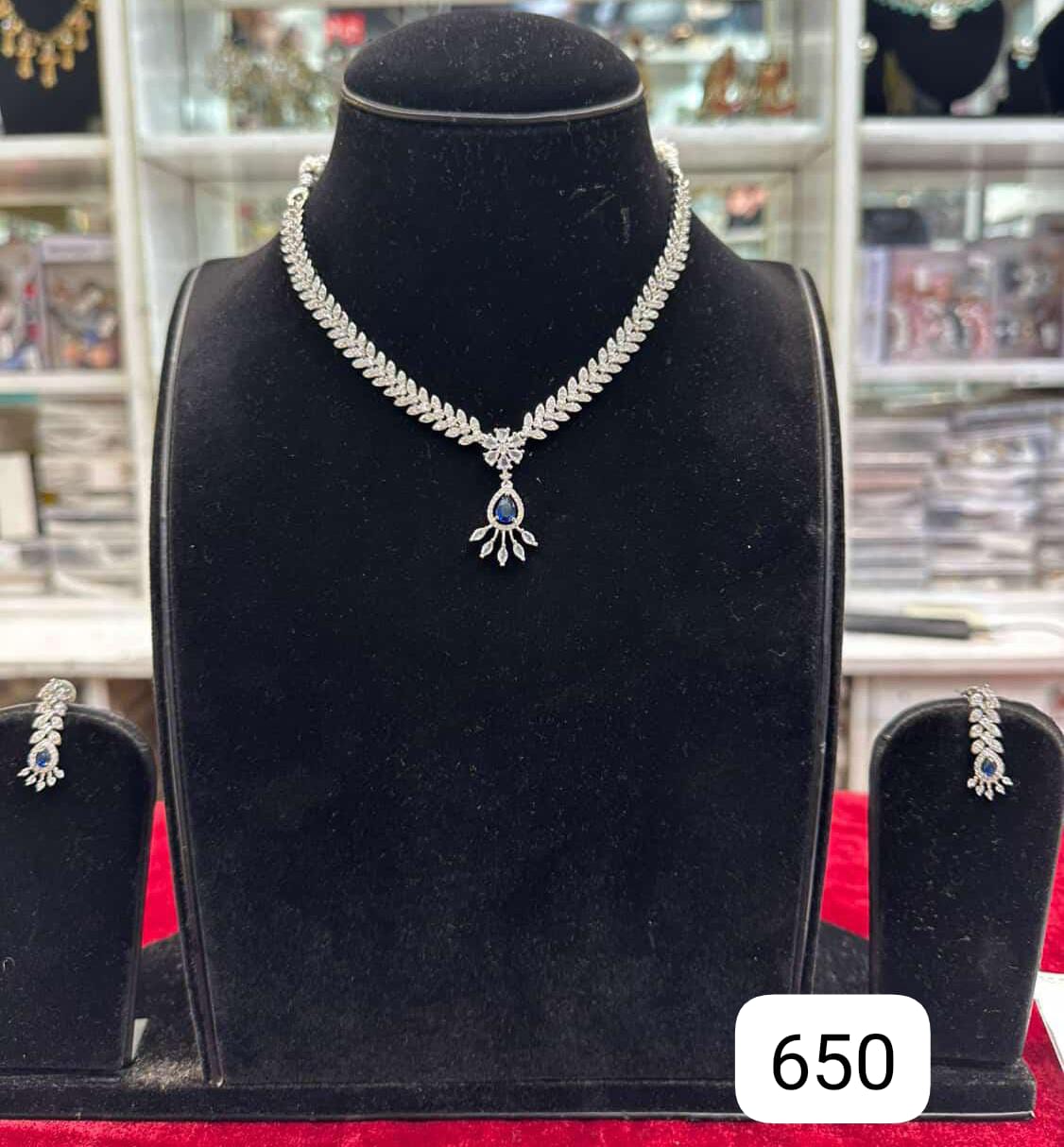 Designer Diamond Look Blue Set