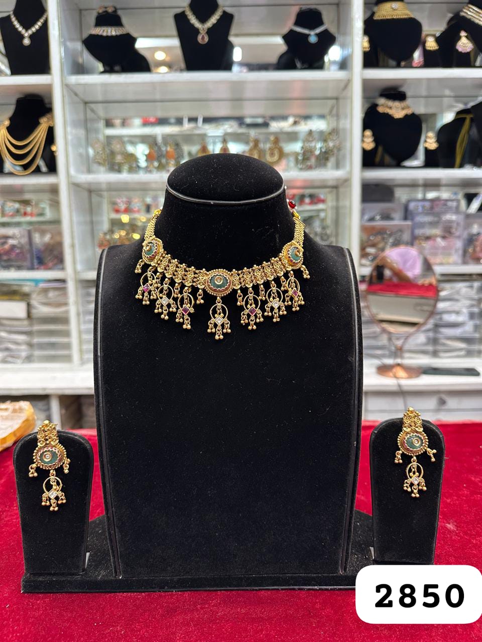 Gold Finish Heritage Set | Traditional Look