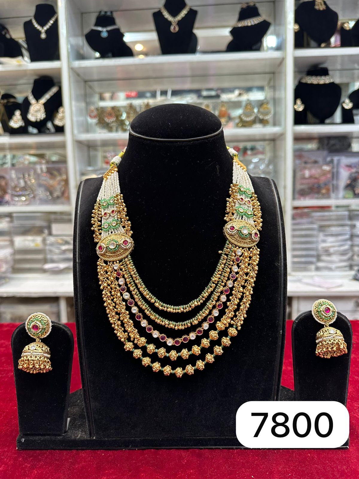 Real Look Gold Finish Mint Toda Set