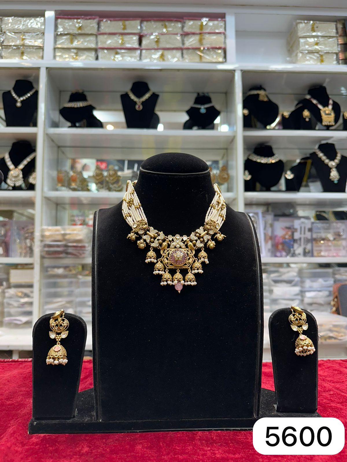 Elegant Real Look Golden pink Heritage Set