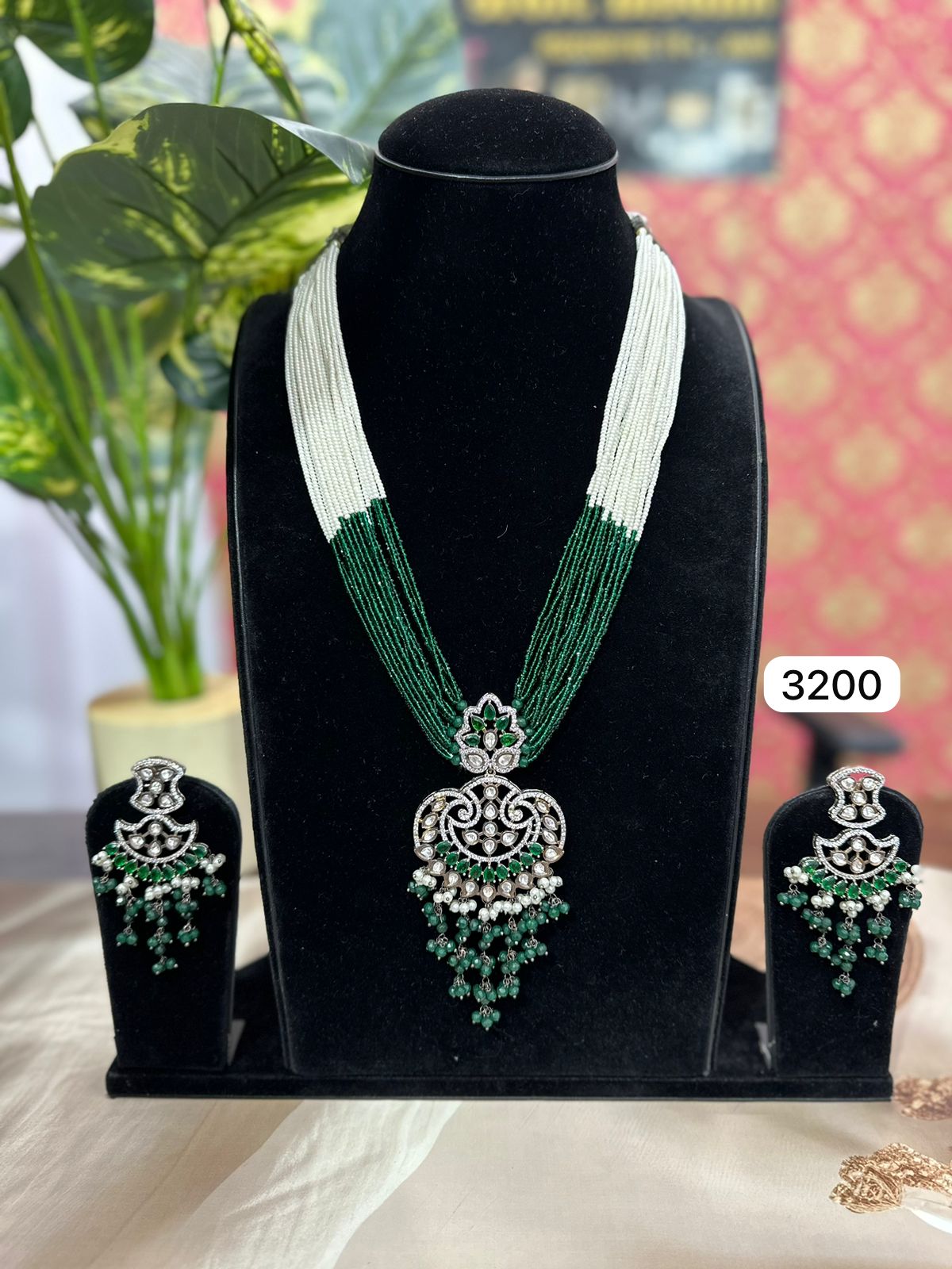Green & White Kundan Pendant Set – Real Diamond Finish