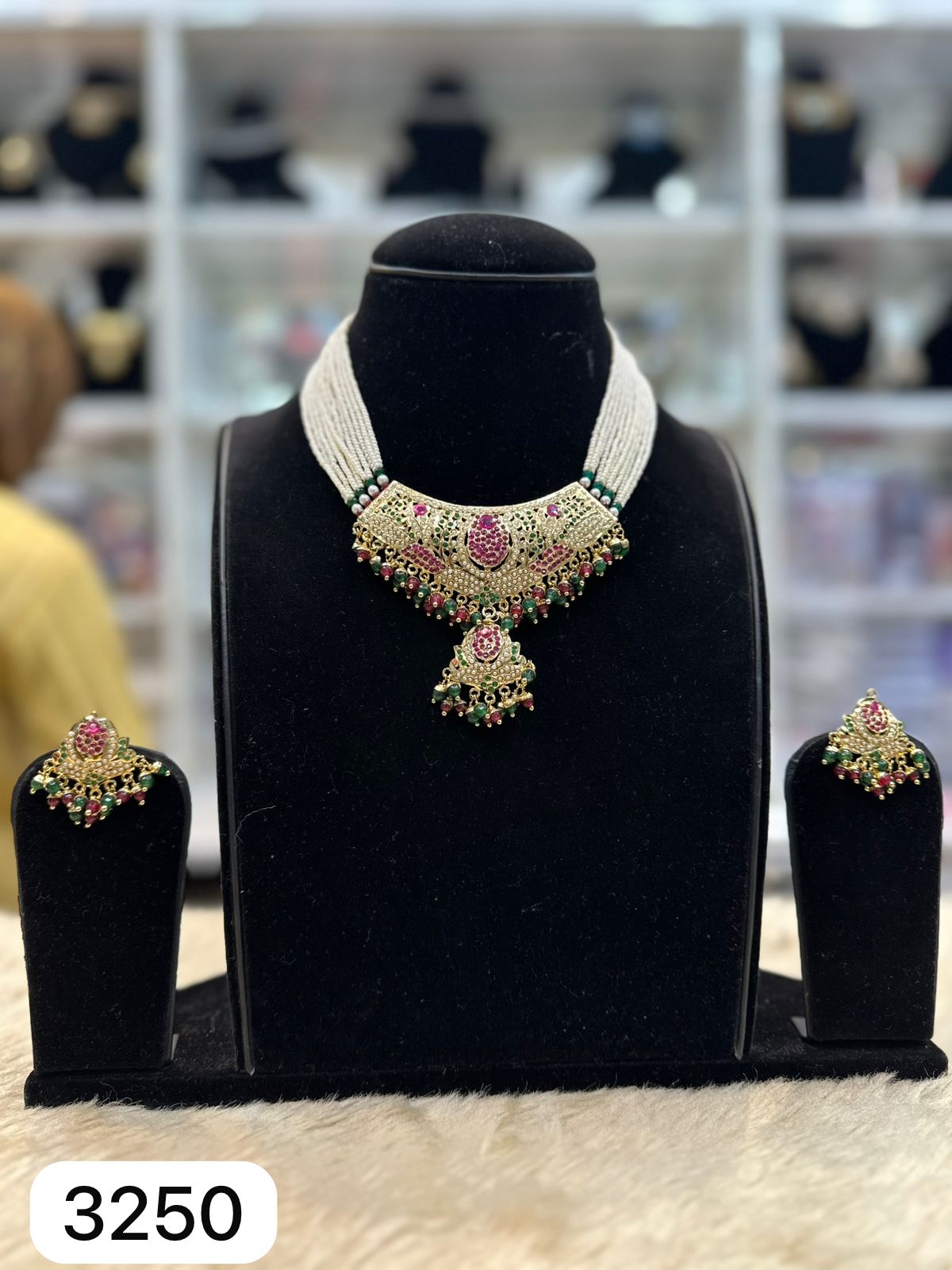 Traditional Jadau Set – Premium Finish