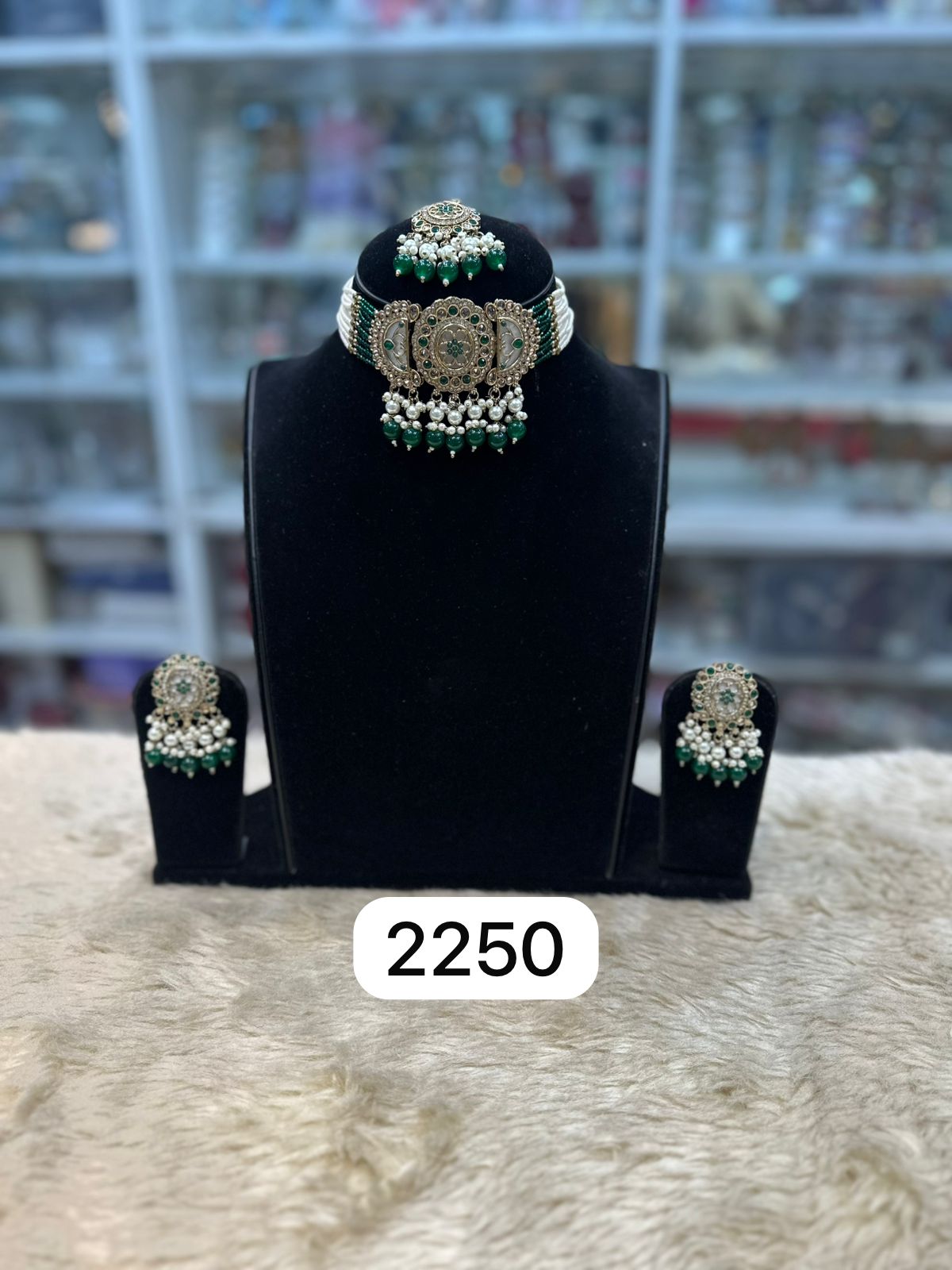 Golden Touch Green Polki Set