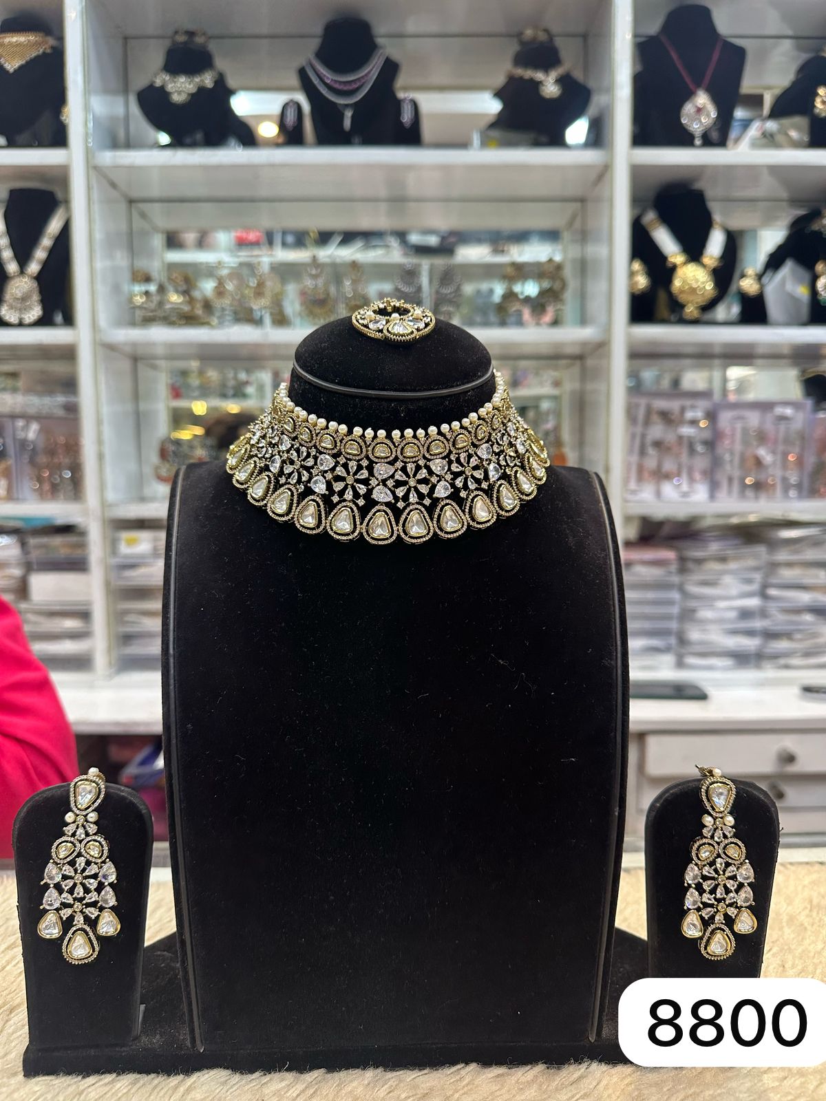 Golden Moissanite Choker Set – Real Kundan Work with Diamond Look