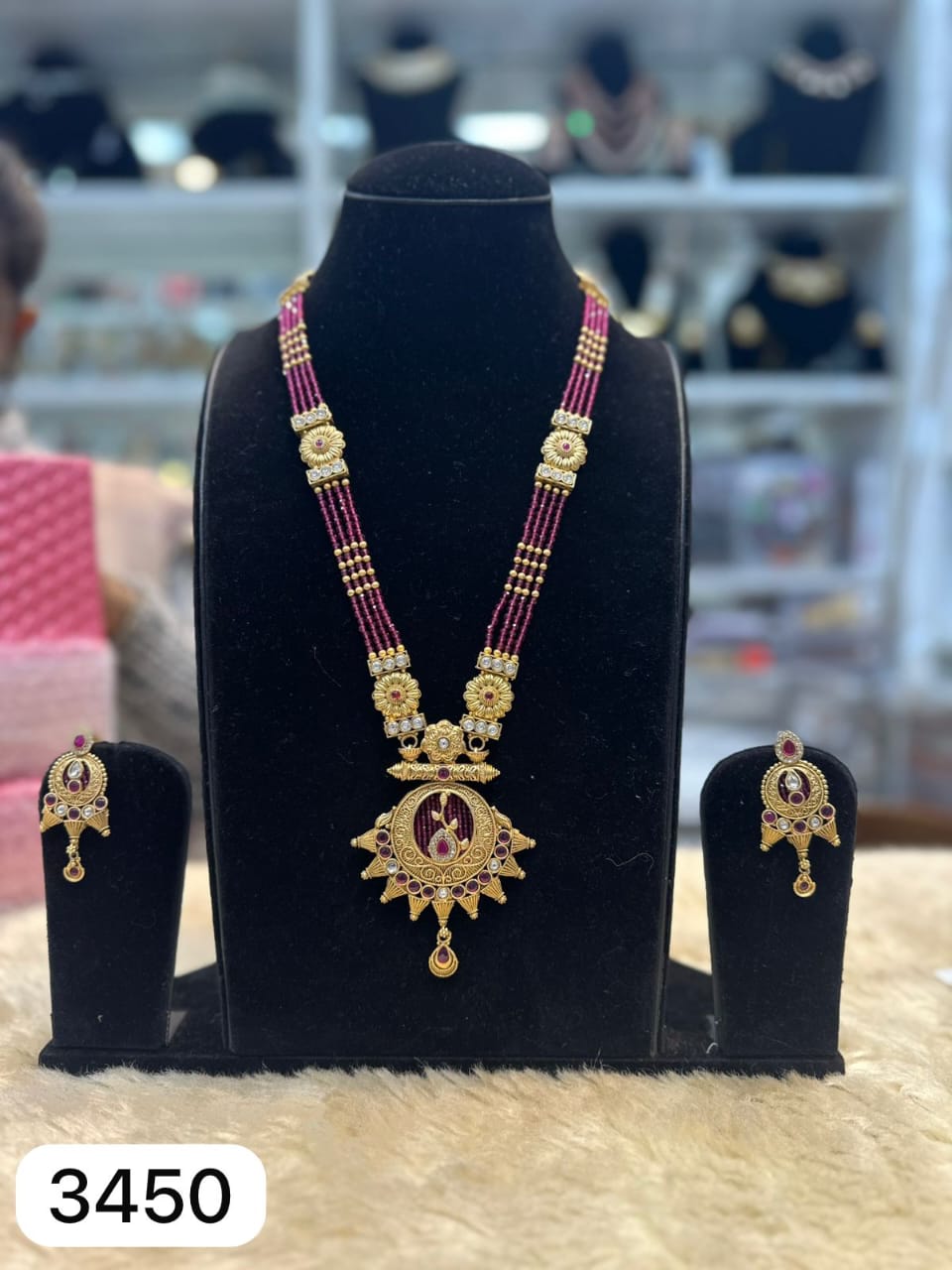 Ruby Pendant Set – Real Look Gold Style
