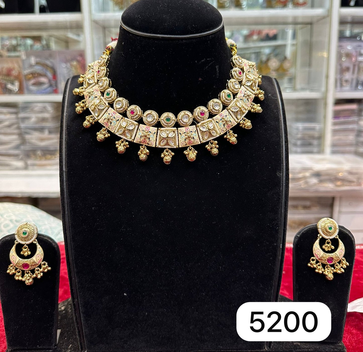 Real look gold set mina kaari pink green