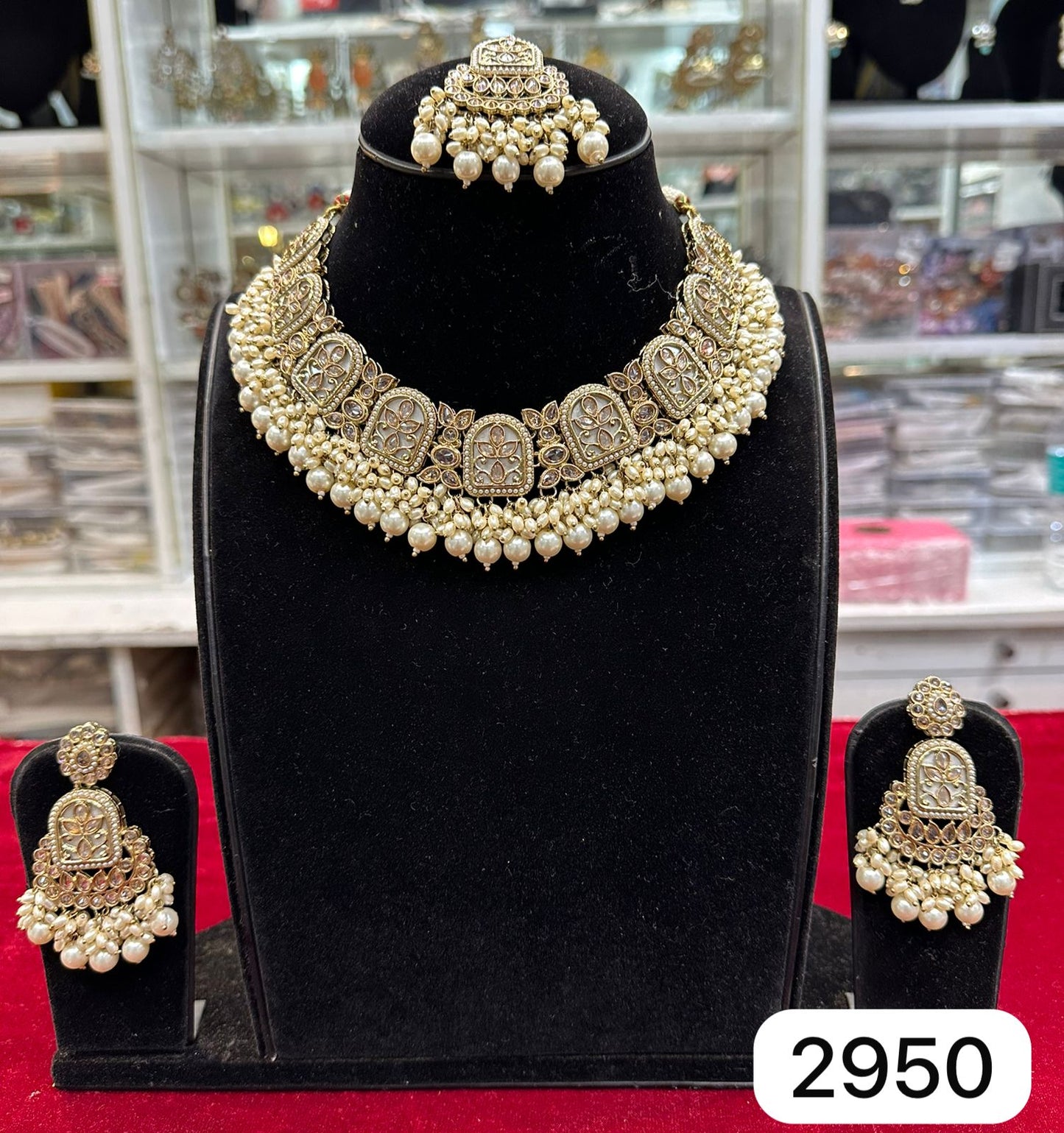 Golden Finish Polki Set – Mother of Pearl Touch