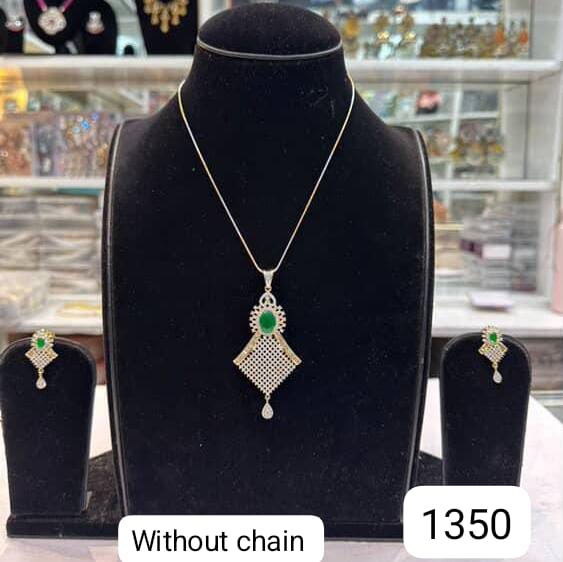 Diamond Style Pendant Set – Classic & Elegant