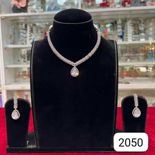 Silver Spark Real Look Diamond Set