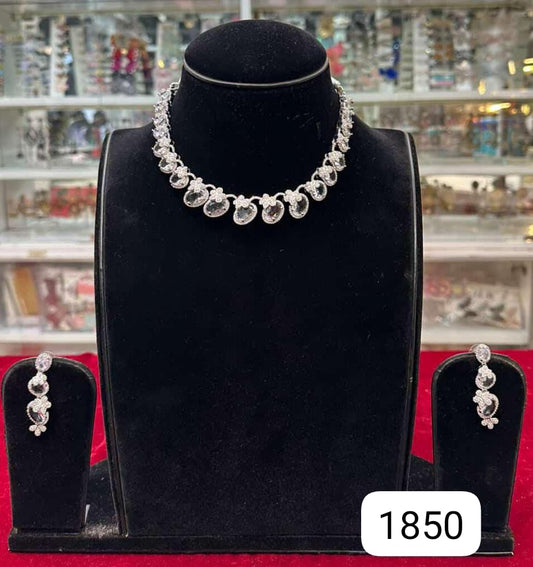Silver Spark Real Look Diamond Set