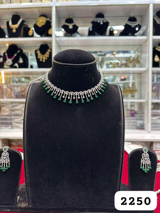 Royal Green Diamond Look Set