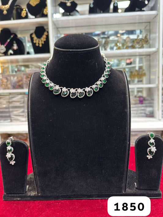 Deep Green Glow Diamond Look Set