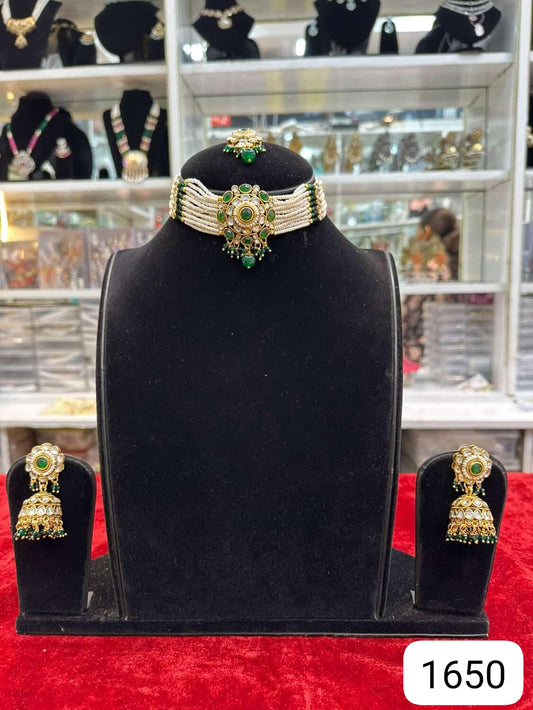 Royal Green Kundan Choker