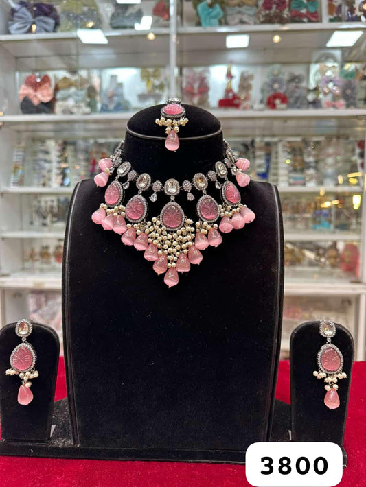 Royal Pink Monalisa Antique Necklace