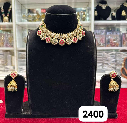 Real look golden heavy set