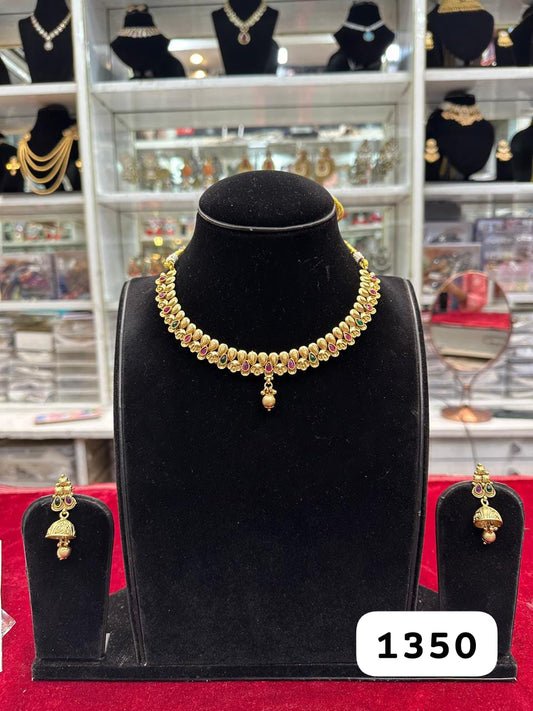 Real Look Golden Antique Polki Set