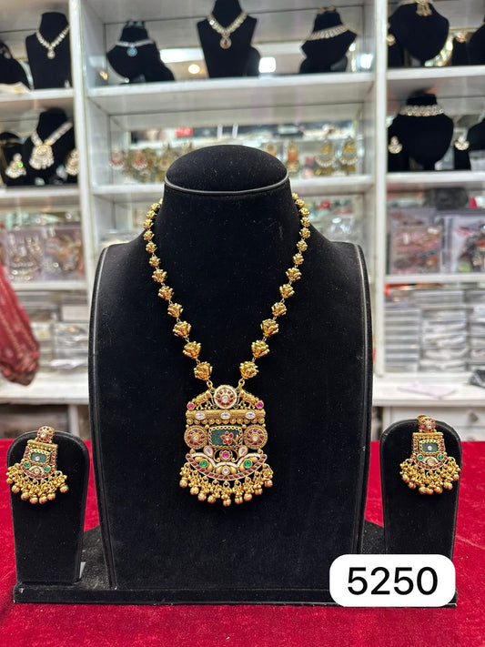 Royal Real Look Golden Heritage Long Set