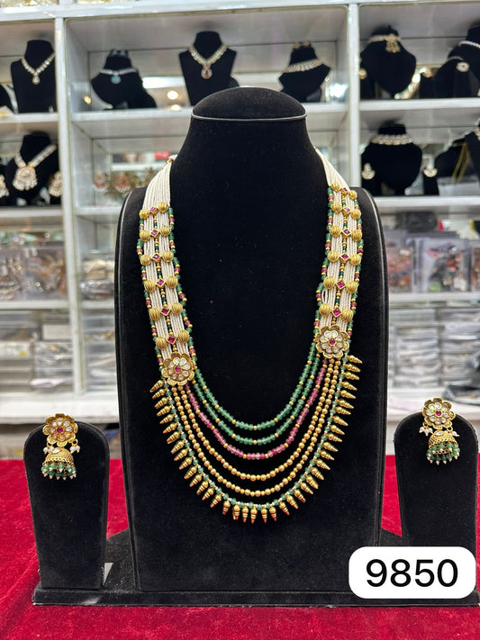 Real Look Gold Finish Mint Toda Set