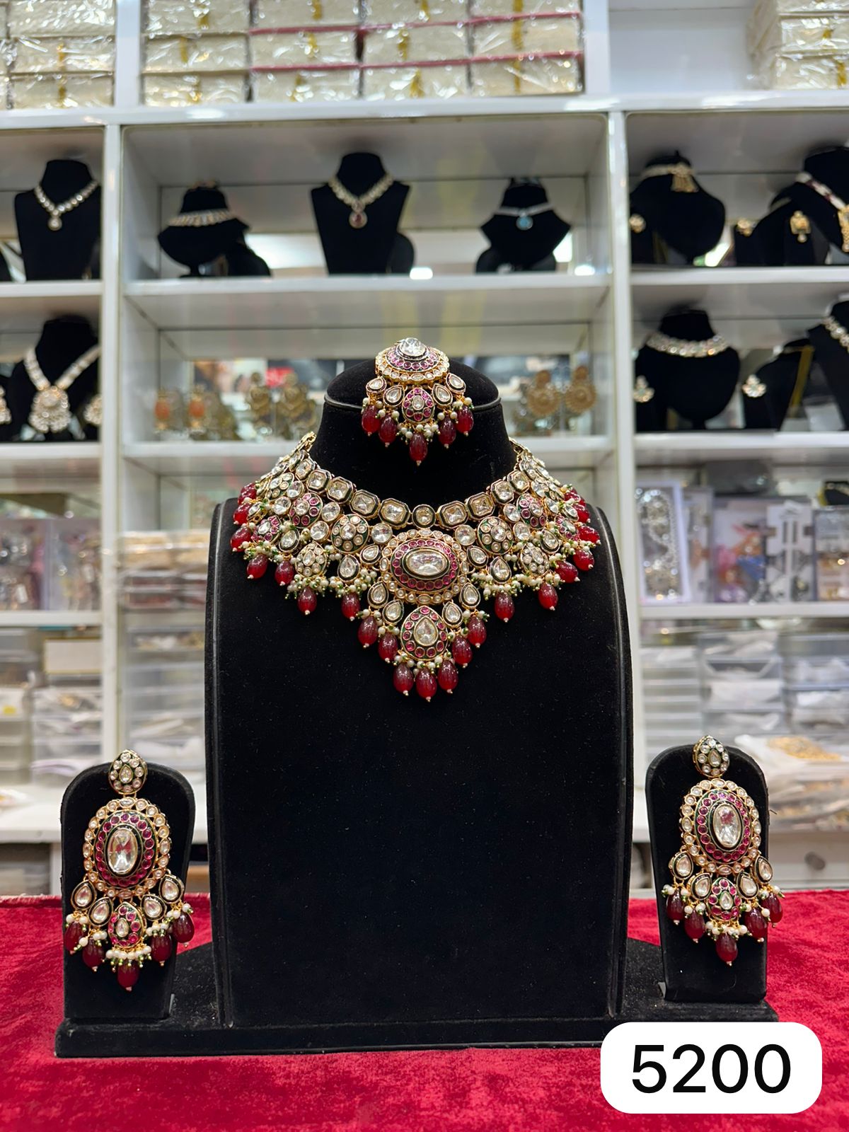 Elegant Real Look Kundan Meenakari Set