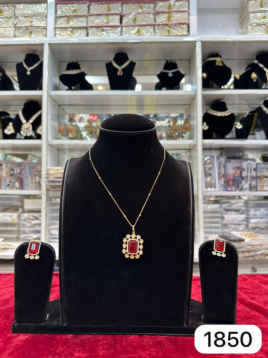 Real Look Ruby Stone Mozonite Chain Pendant Set