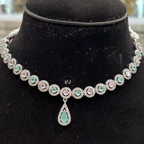 Premium Shine Diamond Style Set – Mint Green Touch