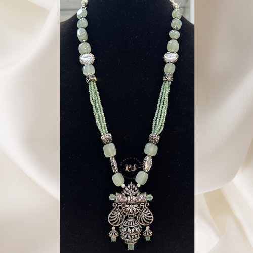 Real look ad pandent set mint green colour