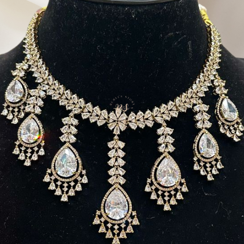 Real Look Golden Necklace Set – Moissanite Shine with Kundan Work
