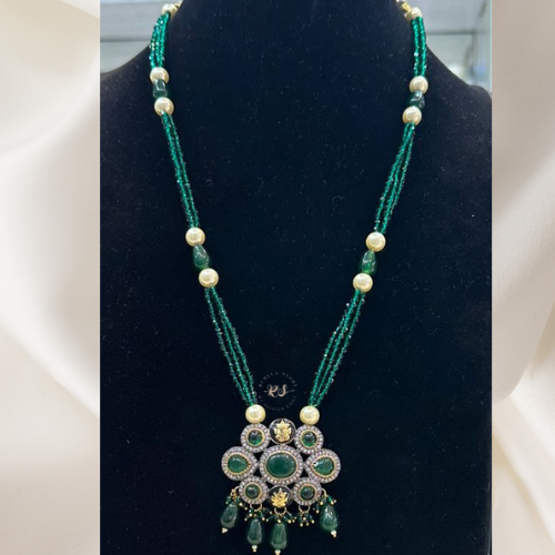 Traditional Green Stone Pendant Set – Real Look Moissanite Work