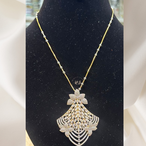 Real Look AD Pendant Set – Subtle & Stylish Design