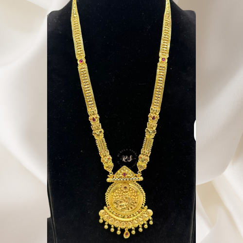 Traditional Mina Kari Pendant Set in Yellow Gold Finish