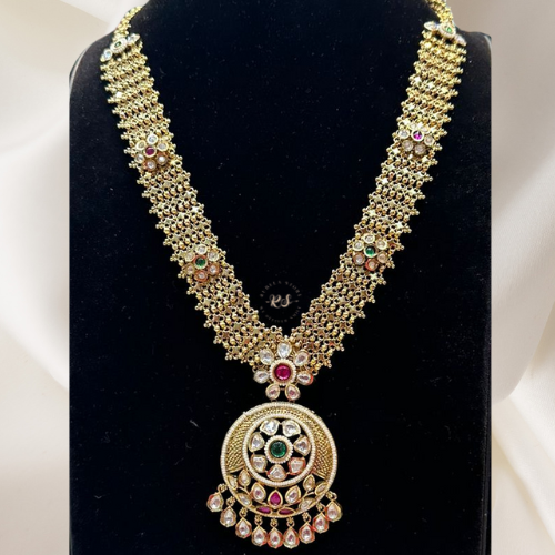 Real Finish Kundan Pendant Set – Tanish Golden Polish & Green Stonework