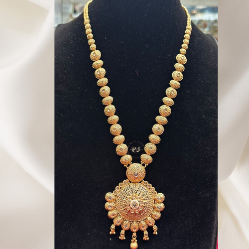 Golden Long Set with Pendant – Real Look Design