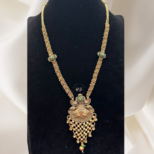 Real Gold Look Pendant Set – Green Stone Elegance