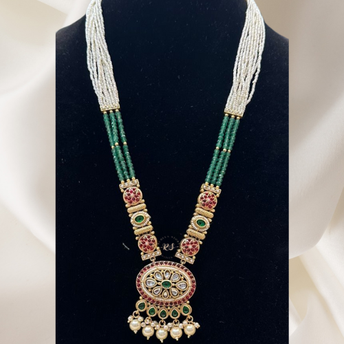 Matte Gold Look Pendant Set – Ruby & Green