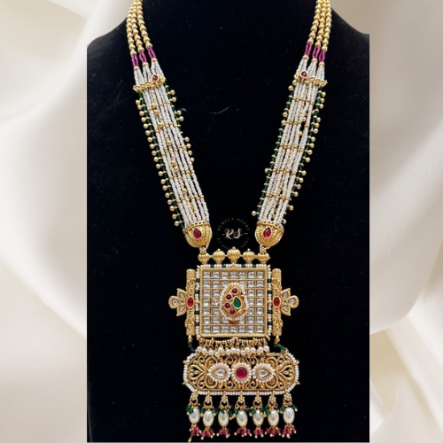 Original Gold Look Kundan Green Ruby Pendant Set