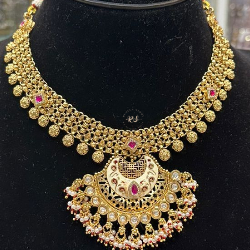 Golden Ruby Set | Traditional Real Look Design