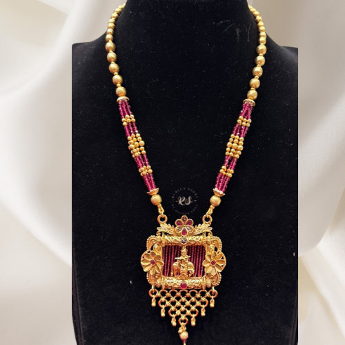 Real Matte Look Golden Ruby Pendant Set