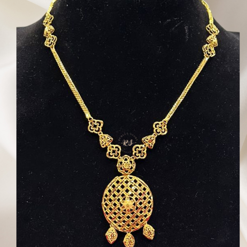 Silk Chain Pendant Set – Gold Look Finish