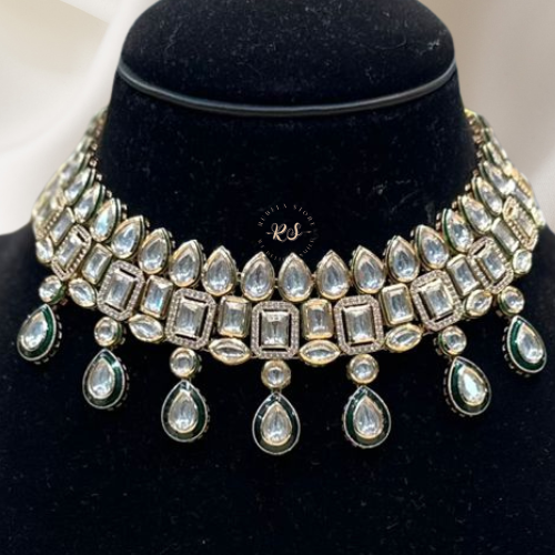 Royal Radiance AC Kundan Set